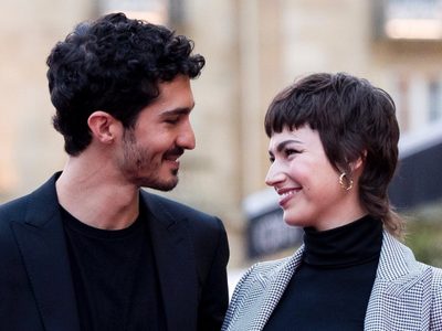 ¡No le importó nada! El Chino Darín sorprendió a Úrsula Corberó en medio de una charla online