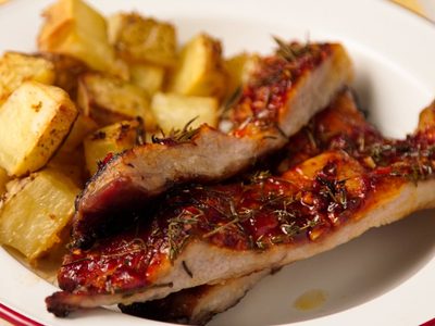 Matambrito de cerdo al verdeo y con papas: una bomba de sabor para tu próxima cena en casa o con amigos