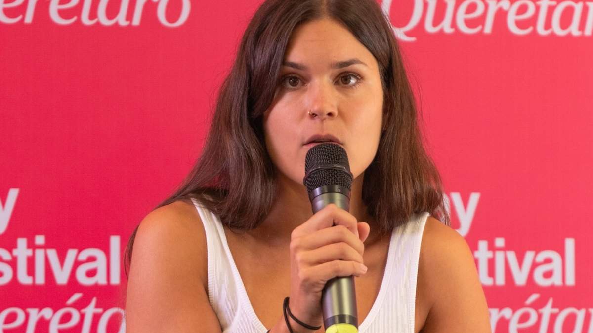 La poeta y escritora Elvira Sastre