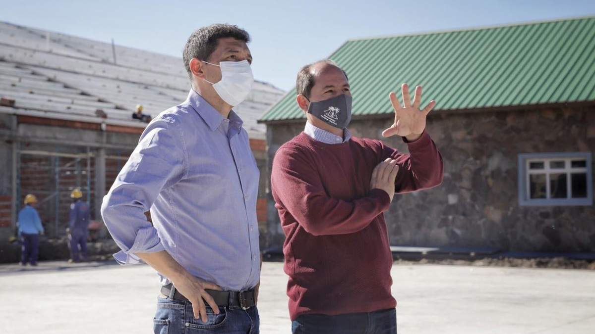Marcos Koopmann, vicegobernador de Neuquén (izquierda). Fuente: (Twitter)