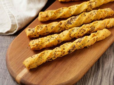 Palitos de queso: si querés algo fácil y rápido de hacer para picotear este domingo en casa, te encantará esta receta