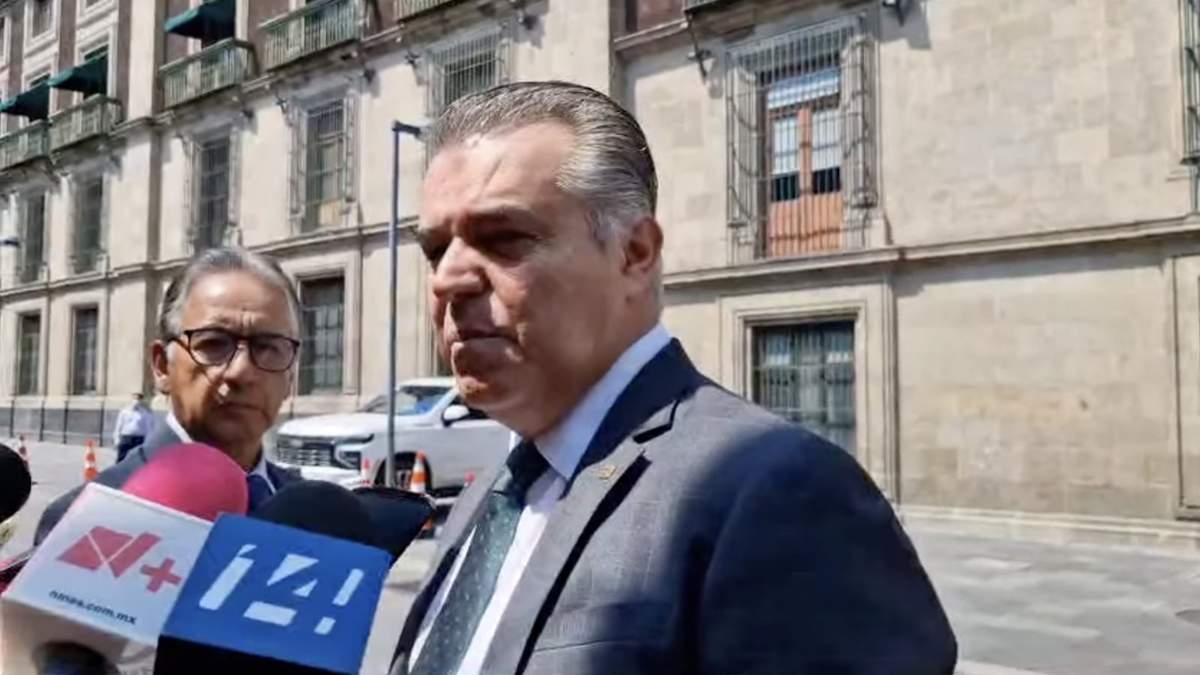 Francisco Cervantes, presidente del Consejo Coordinador Empresarial, al salir de Palacio Nacional