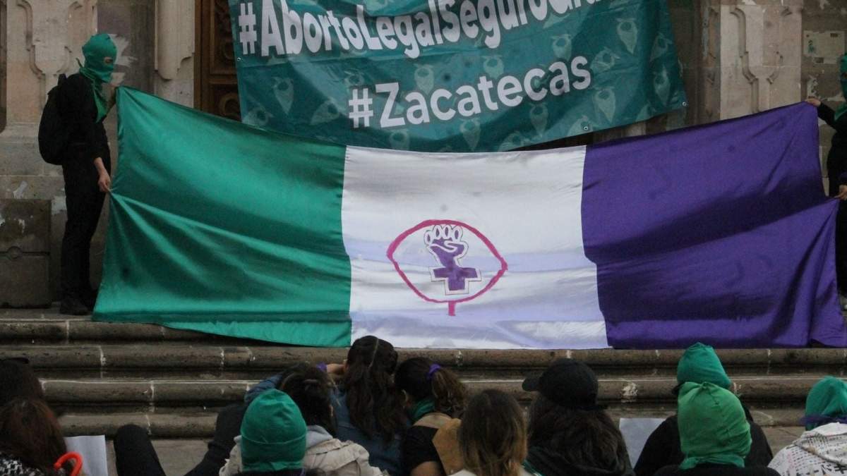 Marchan por la despenalización del aborto en Zacatecas