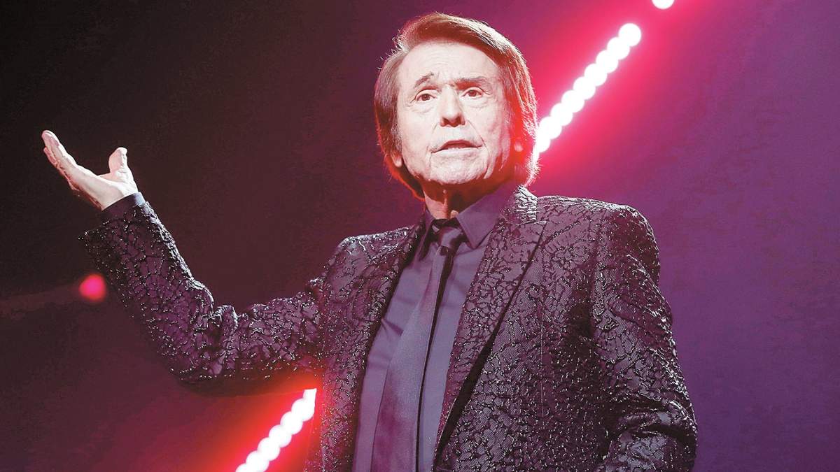 Raphael, cantante. Fuente: (Twitter)