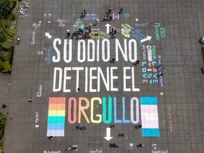 Comunidad LGBTTTI+ en Edomex reclama aprobación del matrimonio igualitario