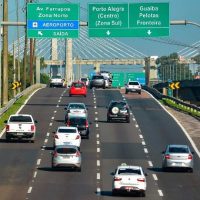Rumbo a Brasil en auto: qué tener en cuenta sobre la Ruta 14, radares, multas y el camino al verano 2026