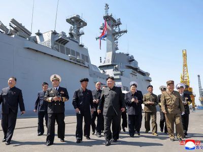 Corea del Norte lanza un misil balístico hacia el este