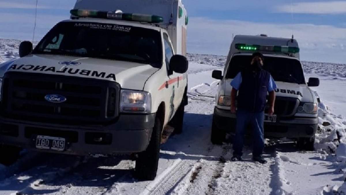 Parto en la nieve. Fuente: (Twitter)