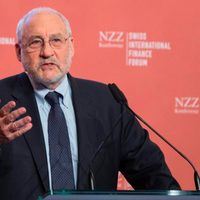 Nobel de Economía renuncia a investigación de #PanamaPapers por "censura"