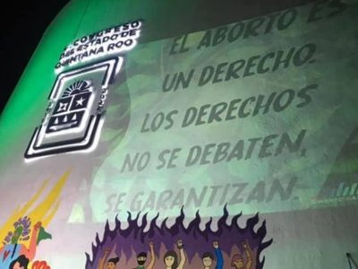 Feministas vuelven a tomar Congreso de QR por incumplimiento de acuerdo sobre aborto