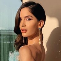 Natalia Barulich continúa conquistando a los diseñadores de moda, ahora va por los bañadores