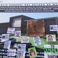 Colectivas 'clausuran” Fiscalía de Morelos en protesta por violencia de género