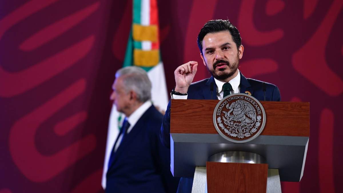 Robledo en la mañanera de AMLO