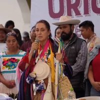 Purépechas distinguen a Sheinbaum: la nombran “Nana Claudia”