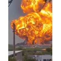 Captan fuerte explosión en una destiladora de diésel de Cadereyta, Nuevo León (Videos)