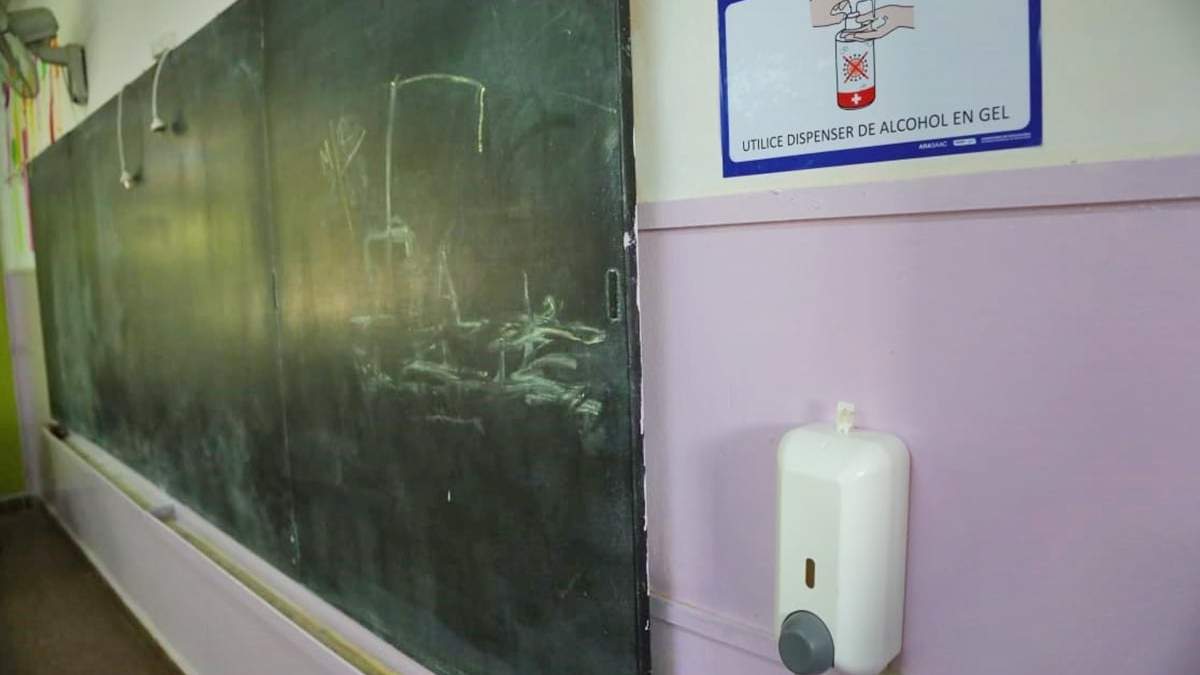 Vuelta a clases en Neuquén. Fuente: (Twitter)
