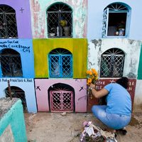 Campeche: municipio amaga con vaciar tumbas por las que no se pague 'refrendo” anual