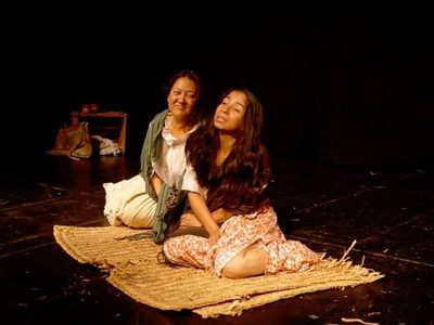 'Las peores”: la historia de una espía y una curandera