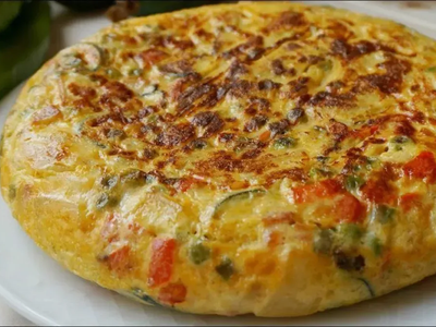 Tortilla de verduras: probá esta versión diferente, rica y muy fácil de hacer