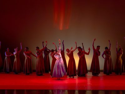 Bailarines del Taller Coreográfico de la UNAM exigen derechos laborales
