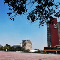 Profesor muere mientras impartía clase en la Facultad de Medicina de la UNAM