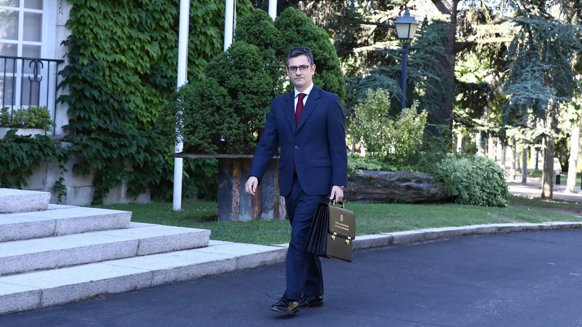 El ministro de la presidencia española