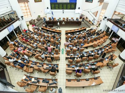 Nicaragua retira los permisos a cinco universidades y 11 ONG "rebeldes"