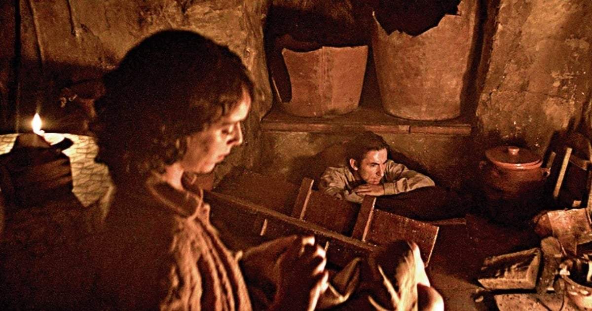 La trinchera infinita (España, 2019)