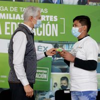 Alfredo del Mazo, gobernador del Edomex, da positivo a covid-19