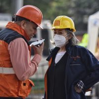 Trabajadores denuncian a Serranía; critican que intervenga en peritajes de la Línea 12