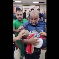 "No hay lugar seguro en Gaza": muere familia de corresponsal de Al Jazeera en un bombardeo israelí