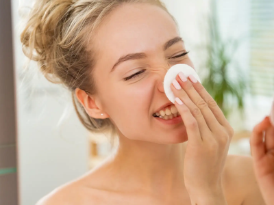 No gastes fortuna en la farmacia: prepará este desmaquillante casero, natural y con un rico olor