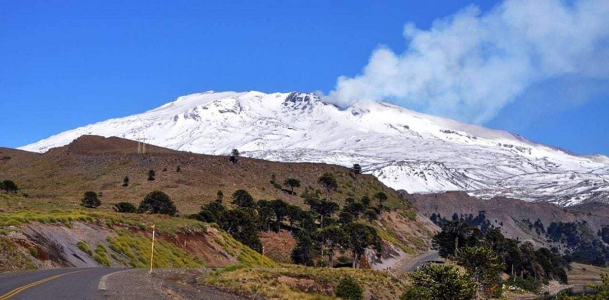 Volcán Copahue, en la provincia de Neuquén. Fuente: (Facebook)