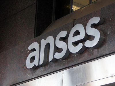 Cuáles son los bonos especiales y los tres beneficios adicionales de la ANSES en septiembre