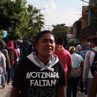 Marchan en Iguala a dos años de la desaparición de los 43