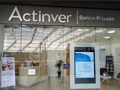 Un juez condena al banco Actinver a pagar más de mil millones de pesos a Rafael Zaga Tawil
