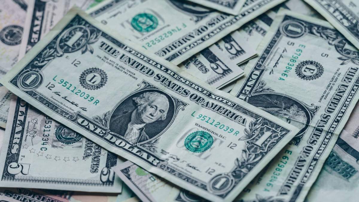 El dólar blue tuvo una gran subida con respecto al viernes. Fuente: (Twitter)