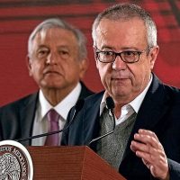 'El conflicto de interés se llama Alfonso Romo”, revela Carlos Urzúa a Proceso