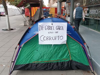 Con huelga de hambre, abogado exige que admitan juicios políticos contra funcionarios de Chihuahua