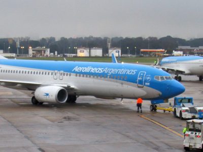 Controladores aéreos harán protestas por 18 días: qué pasará con los vuelos en junio