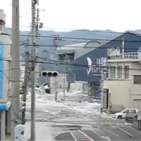 Terremoto de magnitud 7.5 sacude la costa norte de Japón; emiten alerta de tsunami (Video)