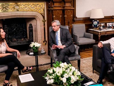 El Gobierno oficializó la limitación a la AFI en las investigaciones judiciales
