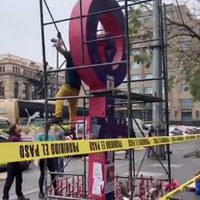 Con limpieza en la Antimonumenta, mujeres inician actividades por el #9M