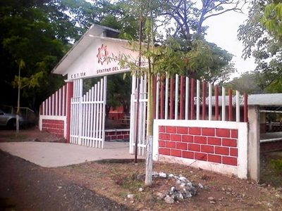 Comando irrumpe en secundaria y ‘levanta’ a 5 maestros en Guerrero