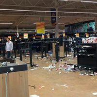 Saquean supermercados y cierran gasolineras por 'vandalismo” en Veracruz