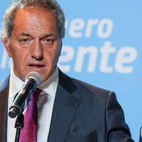 Scioli insistió con su candidatura, pero quiere competir en elecciones PASO