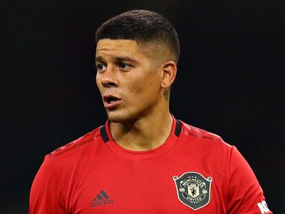 Marcos Rojo llegó al país para sumarse a Estudiantes
