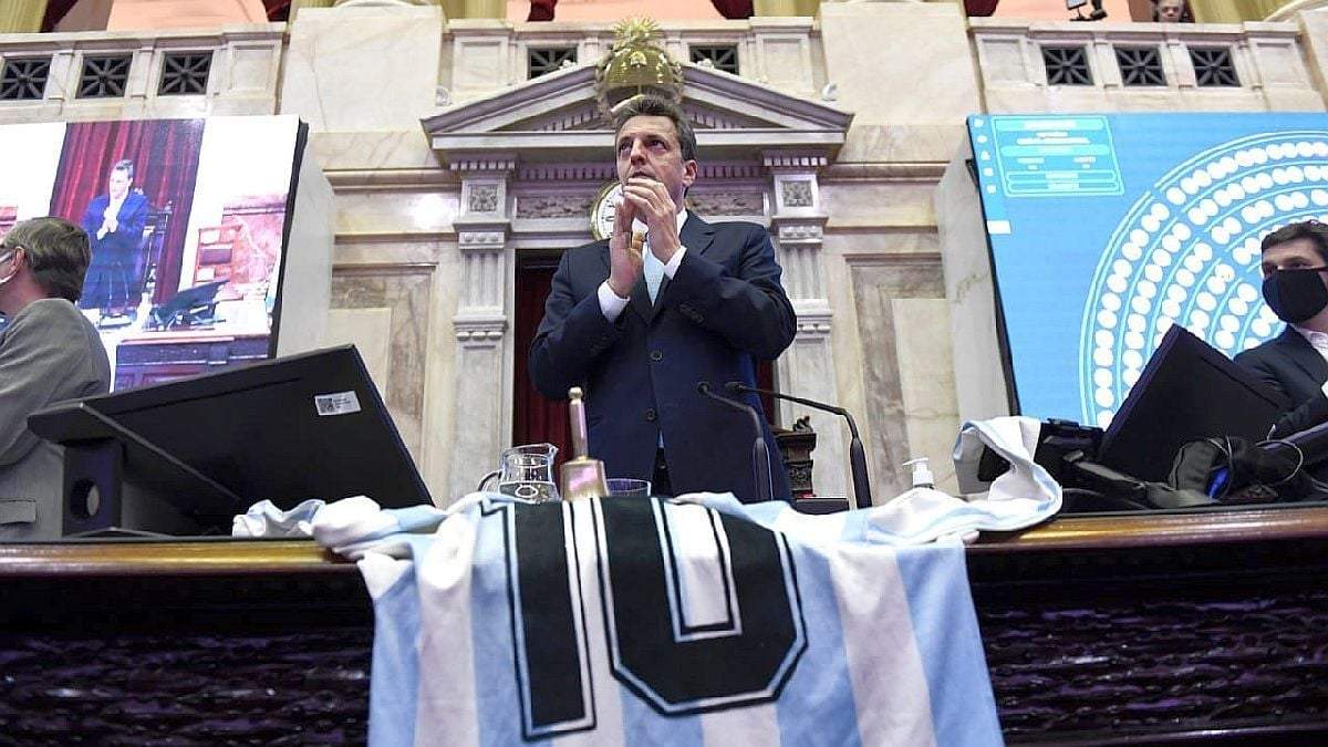 Homenaje a Diego Maradona en Diputados. Fuente: (Twitter)