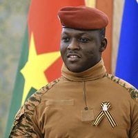 Burkina Faso prohíbe la homosexualidad con penas de prisión y multas para los infractores