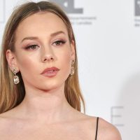 ¿Cómo lo hace? La maquilladora de Ester Expósito reveló los secretos de su belleza